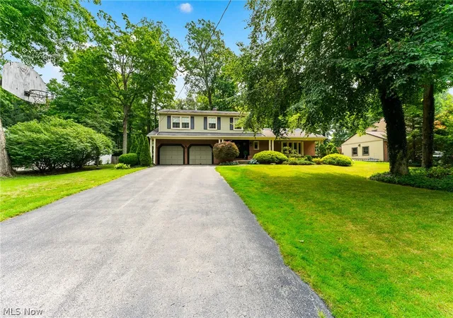 2nd image of 7309 Oak Dr, Poland, OH 44514 | MLS# 5231697
