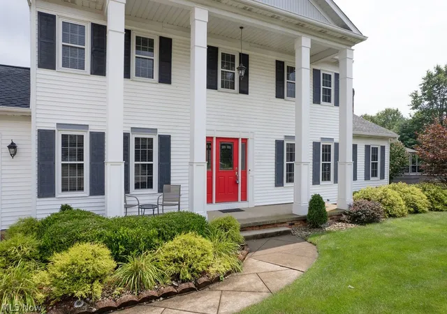 Photo 3 of Sale Pending at 445 Blossom Cir, Tallmadge, OH 44278 | MLS# 5231524 | Listing updated on 2026-10-05