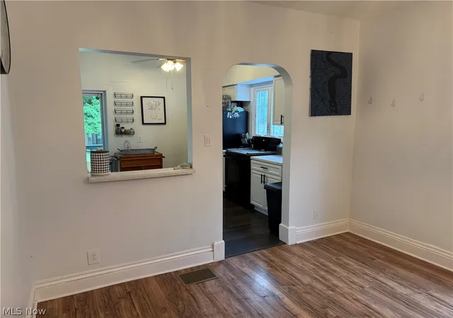 4th image of 675 Oxford Ave, Akron, OH 44310 | MLS# 5231870