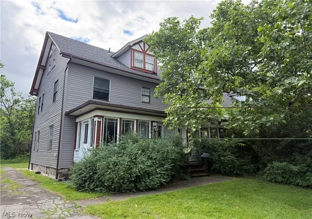 2nd image of 1605 Ford Ave, Youngstown, OH 44504 | MLS# 5229175