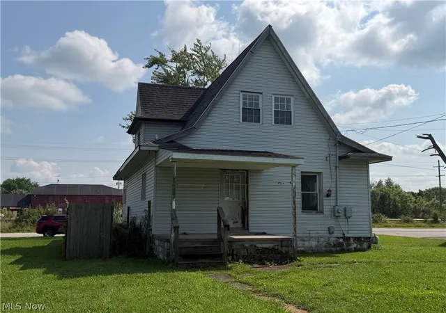 4th image of 296 Pennsylvania Ave, Sebring, OH 44641 | MLS# 5231879