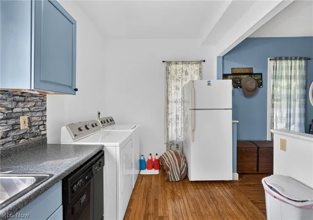 Photo 4 of Sale Pending at 276 E College St, West Farmington, OH 44491 | MLS# 5231172 | Listing updated on 2026-08-17