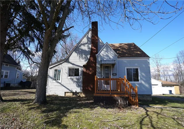 1st image of 1448 Creighton Ave, Akron, OH 44310 | MLS# 5226914