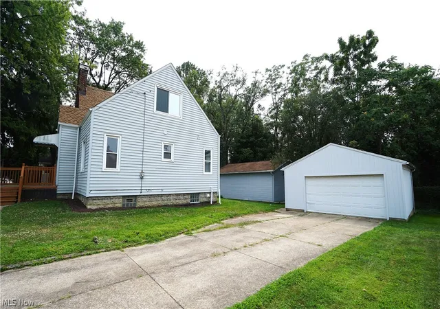 5th image of 1448 Creighton Ave, Akron, OH 44310 | MLS# 5226914