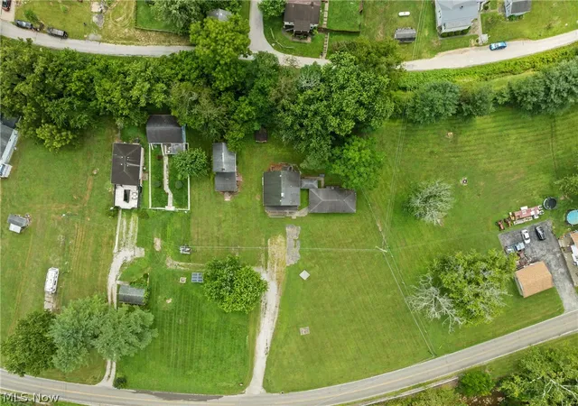 8th image of 56684 Wegee Rd, Shadyside, OH 43947 | MLS# 5231966
