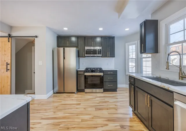 4th image of 19013 Chagrin Blvd, Beachwood, OH 44122 | MLS# 5231630