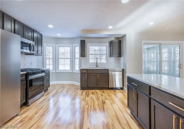 5th image of 19013 Chagrin Blvd, Beachwood, OH 44122 | MLS# 5231630