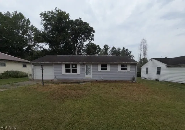1st image of 229 Crowley St, Roseville, OH 43777 | MLS# 5231958