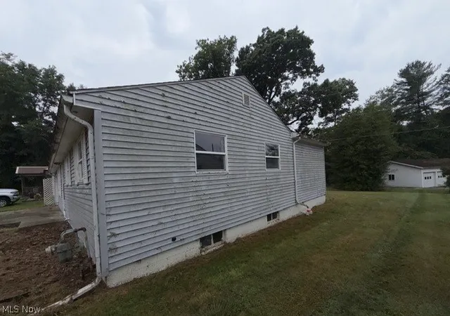 2nd image of 229 Crowley St, Roseville, OH 43777 | MLS# 5231958