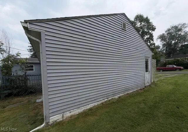 4th image of 229 Crowley St, Roseville, OH 43777 | MLS# 5231958