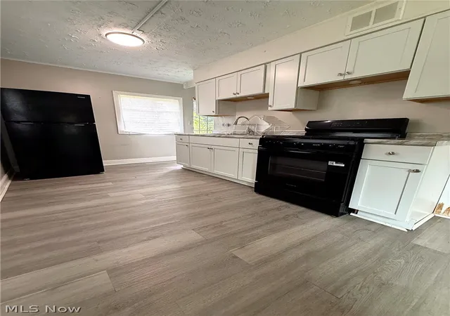 5th image of 4109 E 106Th St, Cleveland, OH 44105 | MLS# 5231980