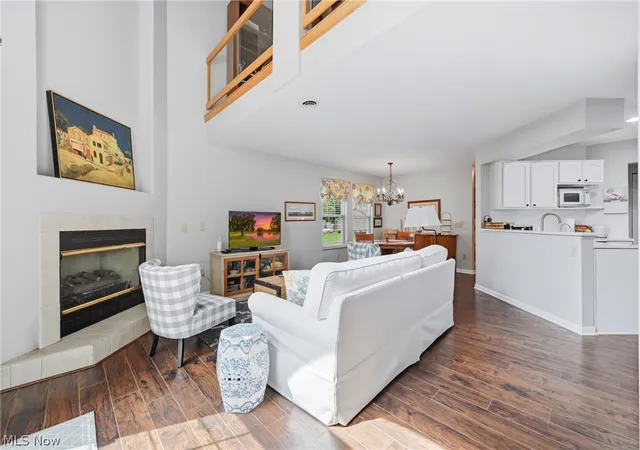 Photo 4 of Condo for sale at 211 S Aspen Ct #3, Warren, OH 44484 | MLS# 5232037 | Listing updated on 2026-09-15