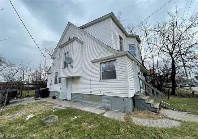 4th image of 9703 Elwell Ave, Cleveland, OH 44104 | MLS# 5231992
