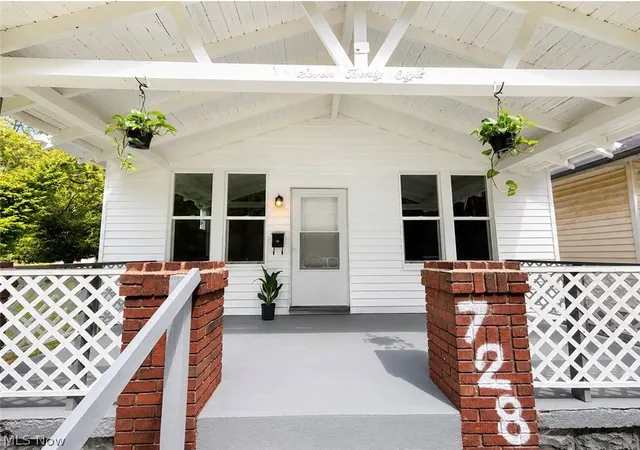 2nd image of 728 Woodlawn Ave, Zanesville, OH 43701 | MLS# 5232096