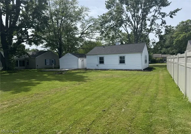 5th image of 5003 Wake Robin Rd, Mentor, OH 44060 | MLS# 5231688