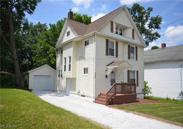 2nd image of 448 Bruner St, Akron, OH 44306 | MLS# 5232053