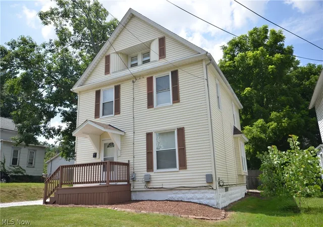 3rd image of 448 Bruner St, Akron, OH 44306 | MLS# 5232053
