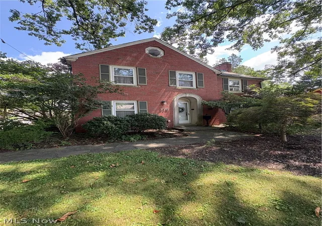 2nd image of 370 N Main St, Columbiana, OH 44408 | MLS# 5232142