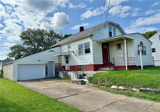 Photo 2 of Sale Pending at 117 Bird Way, Weirton, WV 26062 | MLS# 5231734 | Listing updated on 2026-08-04