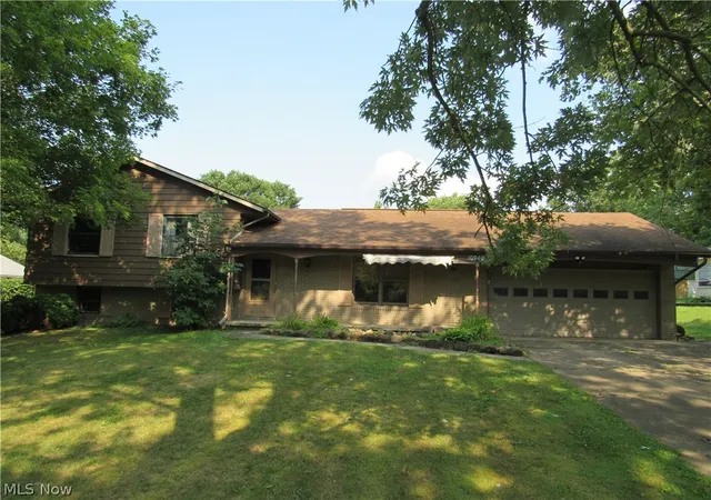 1st image of 10940 Julie St Ne, Alliance, OH 44601 | MLS# 5231816