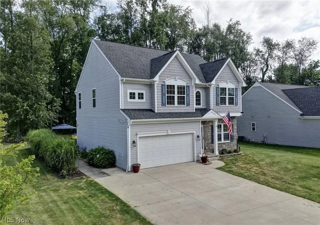 Photo 2 of Single family home for sale at 3059 Stonehurst Rd, Green, OH 44685 | MLS# 5232027 | Listing updated on 2026-08-03