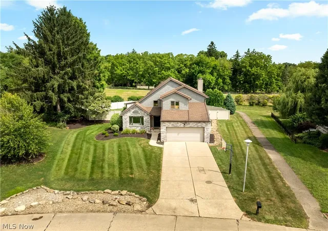 2nd image of 4905 Glenridge Cir Ne, Canton, OH 44714 | MLS# 5226911
