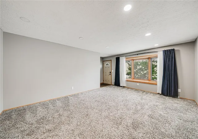 Photo 5 of Sale Pending at 503 Westchester Dr, Brunswick, OH 44212 | MLS# 5231573 | Listing updated on 2026-08-09