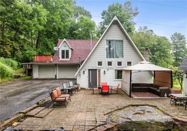 2nd image of 426 Sheeprock Rd, Mingo Junction, OH 43953 | MLS# 5232161