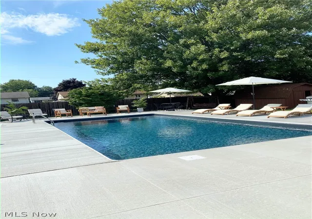 4th image of 6160 Thistlewood Dr, Mentor, OH 44060 | MLS# 5231880