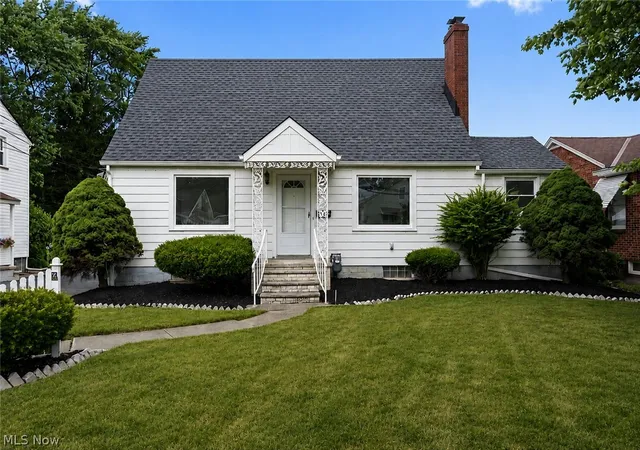 Photo 1 of Single family home for sale at 191 E Martin St, Amherst, OH 44001 | MLS# 5230732 | Listing updated on 2026-08-28