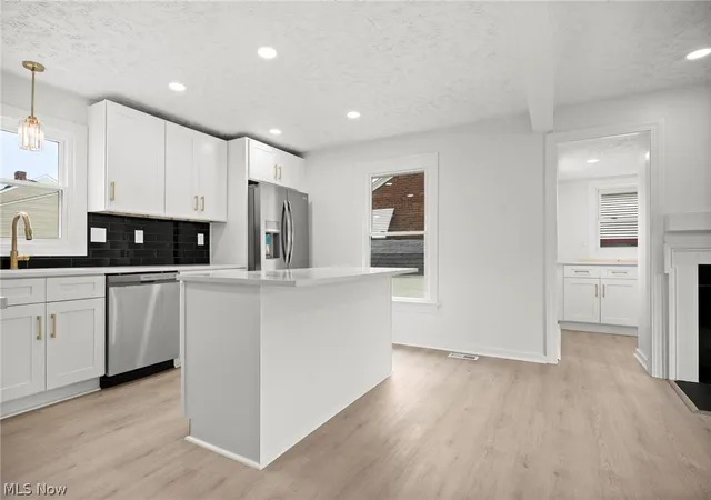 Photo 3 of Single family home for sale at 191 E Martin St, Amherst, OH 44001 | MLS# 5230732 | Listing updated on 2026-10-01