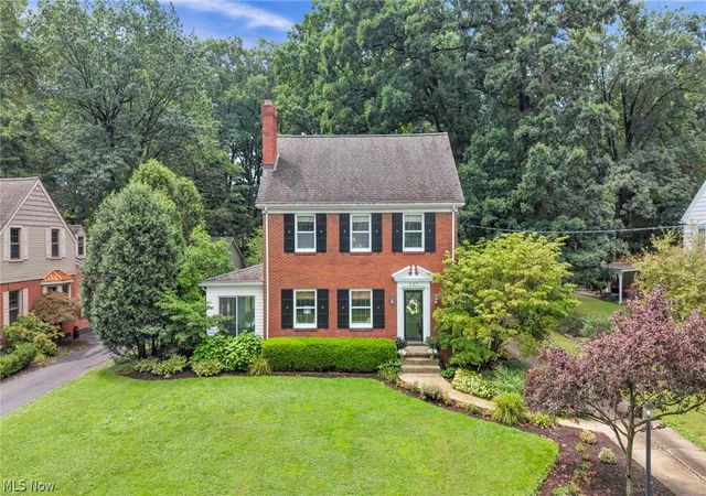 1st image of 437 Indianola Rd, Youngstown, OH 44512 | MLS# 5225729