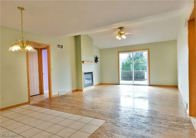 4th image of 10420 Carrie Dr, New Middletown, OH 44442 | MLS# 5232169