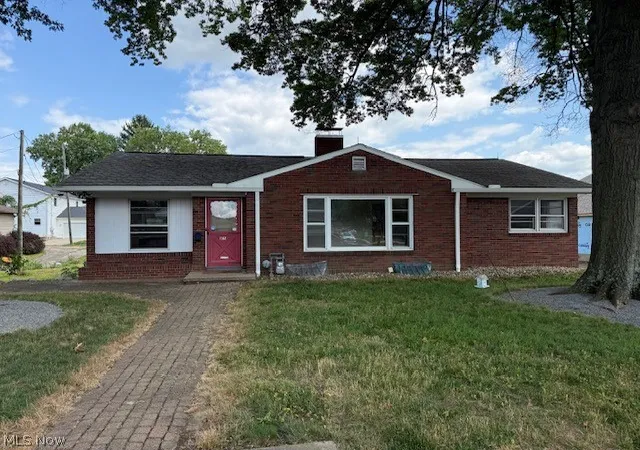 Photo 1 of Sale Pending at 815 3rd Street Sw, New Philadelphia, OH 44663 | MLS# 5232084 | Listing updated on 2026-09-23