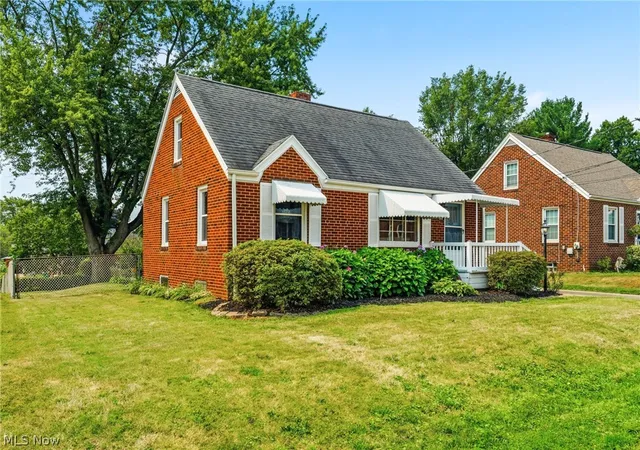 2nd image of 3004 Patton Pl Nw, Canton, OH 44708 | MLS# 5231213