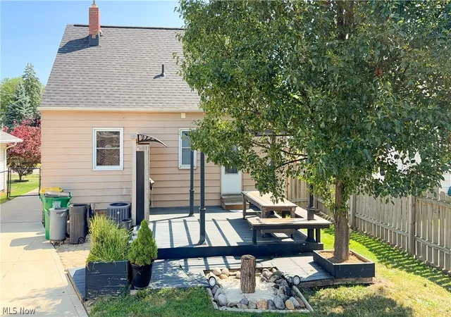 5th image of 356 E 329Th St, Willowick, OH 44095 | MLS# 5232233