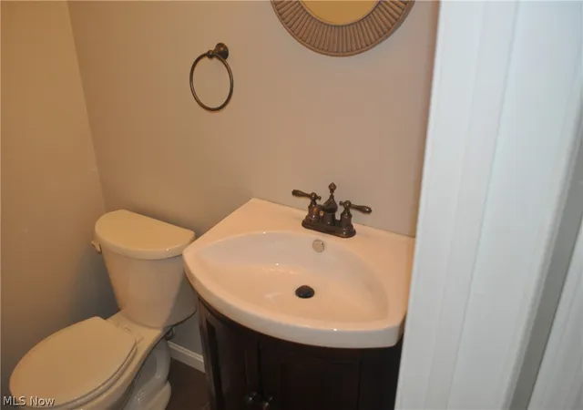 3rd image of 1193 Pinecrest Pl, Willoughby, OH 44094 | MLS# 5232229