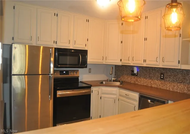 5th image of 1193 Pinecrest Pl, Willoughby, OH 44094 | MLS# 5232229
