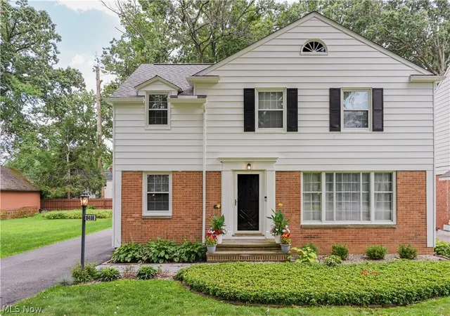 Photo 1 of Single family home for sale at 19406 Scottsdale Blvd, Shaker Heights, OH 44122 | MLS# 5219440 | Listing updated on 2026-08-27
