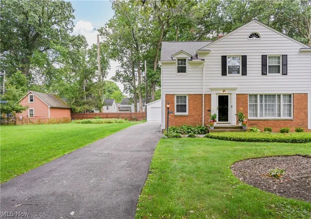 Photo 2 of Single family home for sale at 19406 Scottsdale Blvd, Shaker Heights, OH 44122 | MLS# 5219440 | Listing updated on 2026-08-27