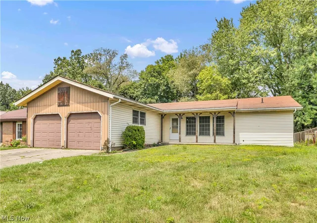 1st image of 766 Brush Rd, Ravenna, OH 44266 | MLS# 5230271