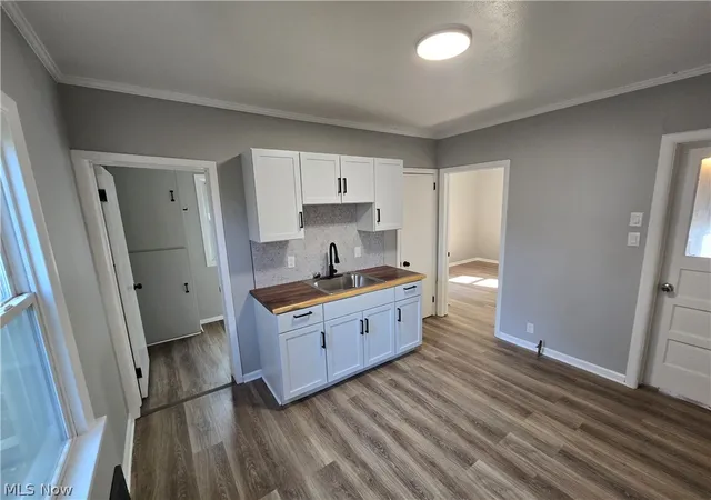 3rd image of 15788 Mandalay Ave, Cleveland, OH 44110 | MLS# 5232328