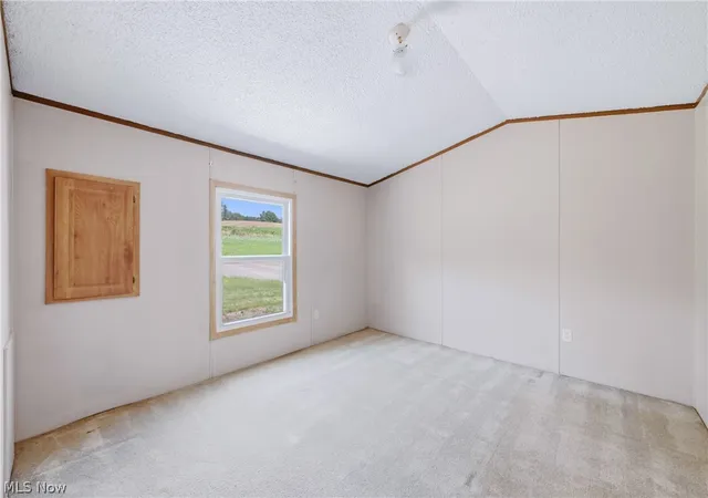 Photo 3 of Single family home for sale at 31991 Haessly Rd, Hanoverton, OH 44423 | MLS# 5232069 | Listing updated on 2026-08-10