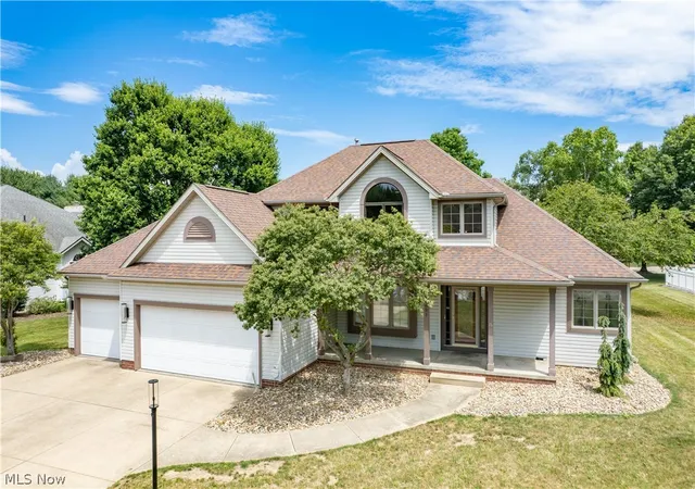 1st image of 8521 Gentry St Nw, Massillon, OH 44646 | MLS# 5232378