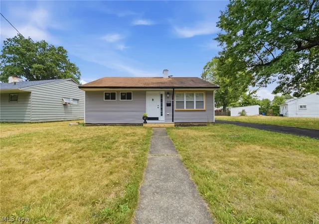Photo 1 of Single family home for sale at 1975 Rookwood Rd, Cleveland, OH 44112 | MLS# 5232247 | Listing updated on 2026-10-03