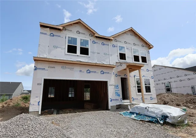 Photo 2 of Sale Pending at 5986 Montauk Point, Vermilion, OH 44089 | MLS# 5232383 | Listing updated on 2026-08-03