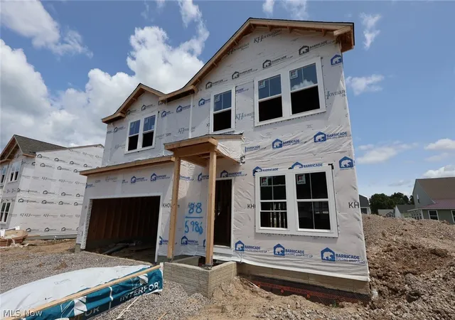 Photo 3 of Sale Pending at 5986 Montauk Point, Vermilion, OH 44089 | MLS# 5232383 | Listing updated on 2026-08-03