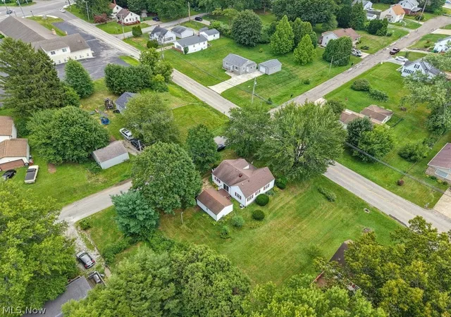 5th image of 2755 Springfield Lake Dr, Akron, OH 44312 | MLS# 5232406