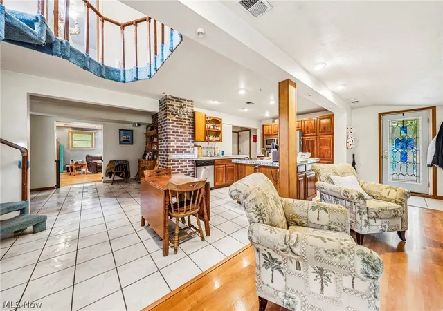 4th image of 14512 N Rider Rd, Burton, OH 44021 | MLS# 5232399
