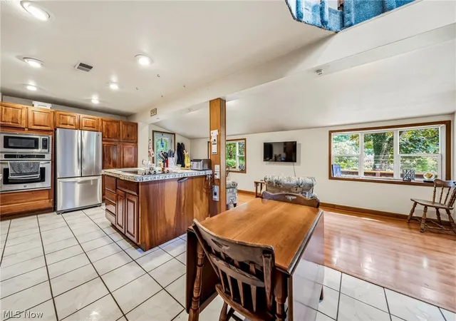 5th image of 14512 N Rider Rd, Burton, OH 44021 | MLS# 5232399